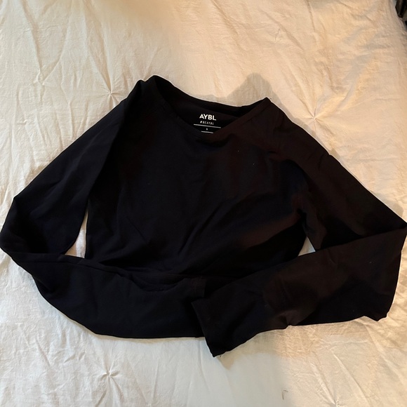 ABYL long sleeve cropped workout top - Picture 3 of 4